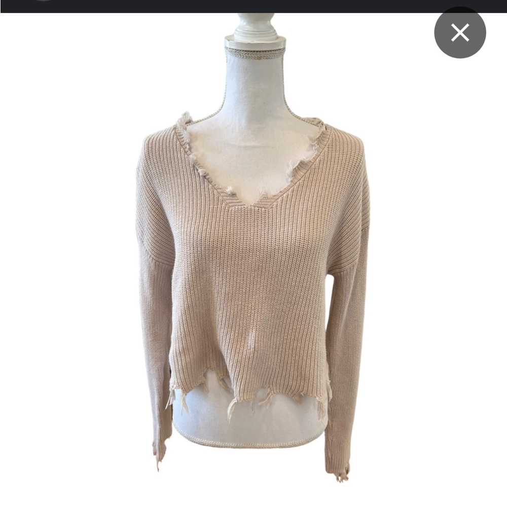 Le Lia distressed cropped sweater